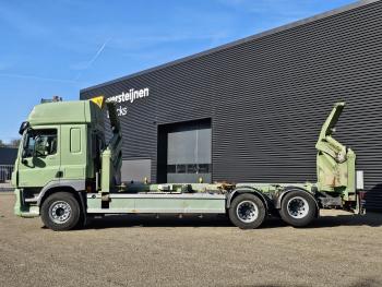 DAF CF 440 6x2 SIDE LOADER / 20 ft container